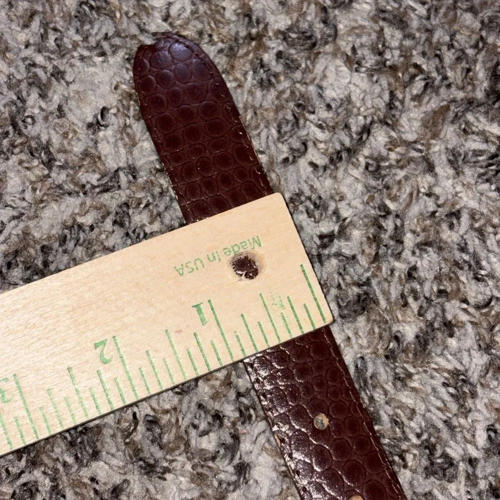 Vintage Astor Leather Belt Brown Croc Design Small USA Made Womens